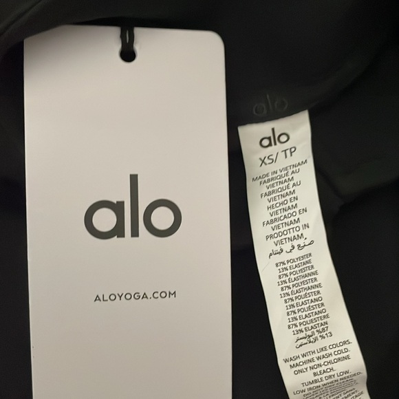 NWT Alo Yoga Alosoft 1/2 Zip Rapid Pullover Black Size XS - Picture 15 of 15